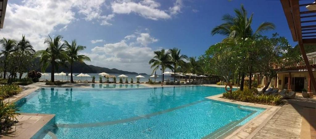 Beach Condos at Pico de Loro Cove: Seaside Comfort with Modern Amenities Nasugbu Exterior photo